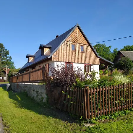 Holiday home Pod Svycarnou Drnovec U Cvikova
