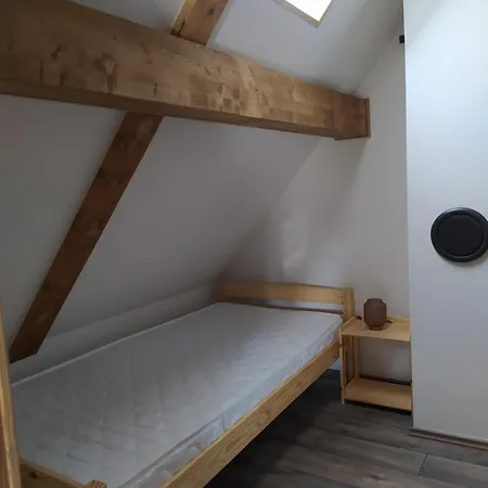 Pod Svycarnou Drnovec U Cvikova Holiday home *