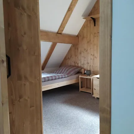 Holiday home Pod Svycarnou Drnovec U Cvikova *